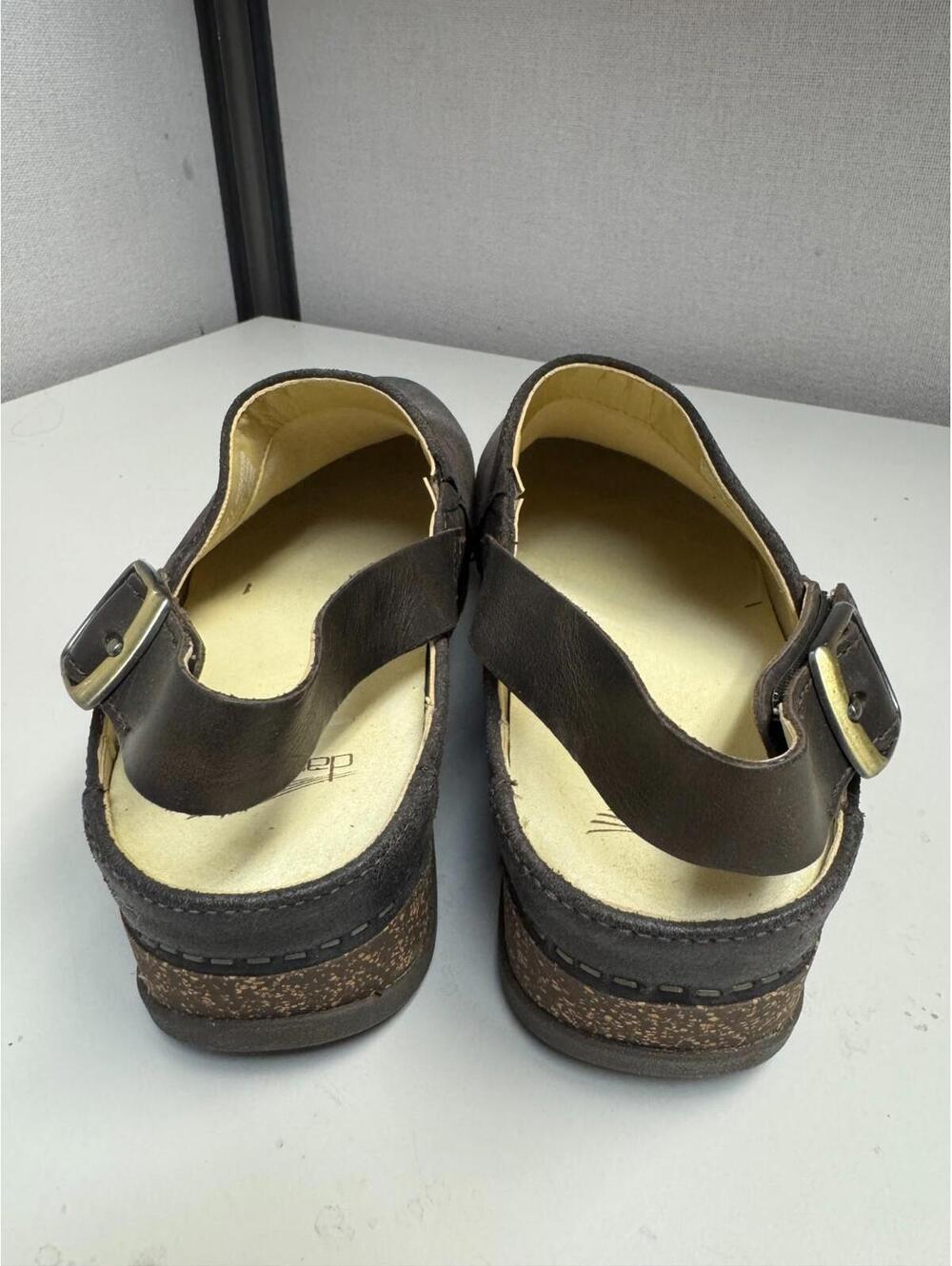 Dansko Women's Merrin Chocolate Leather Slip On Clog Size 41 - Picture 3 of 5